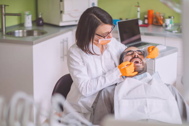 Best Emergency Treatment for Toothache in Sweetser, IN